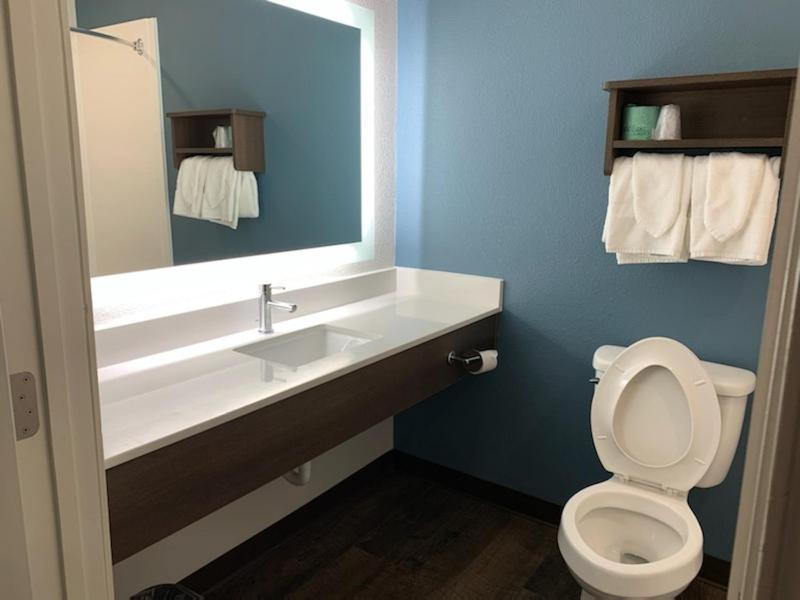 Candlewood Suites Pecos By Ihg Exterior photo