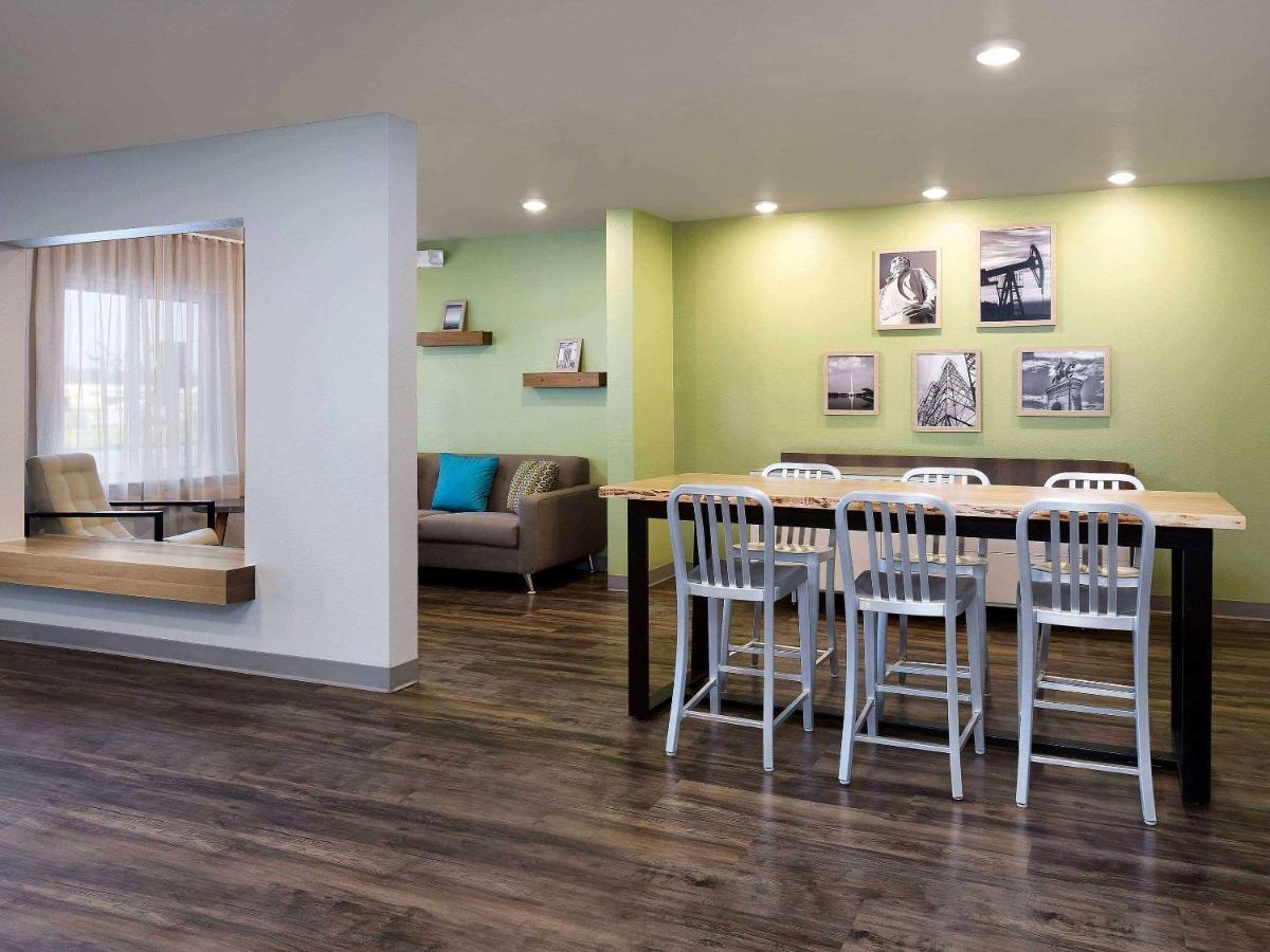 Candlewood Suites Pecos By Ihg Exterior photo