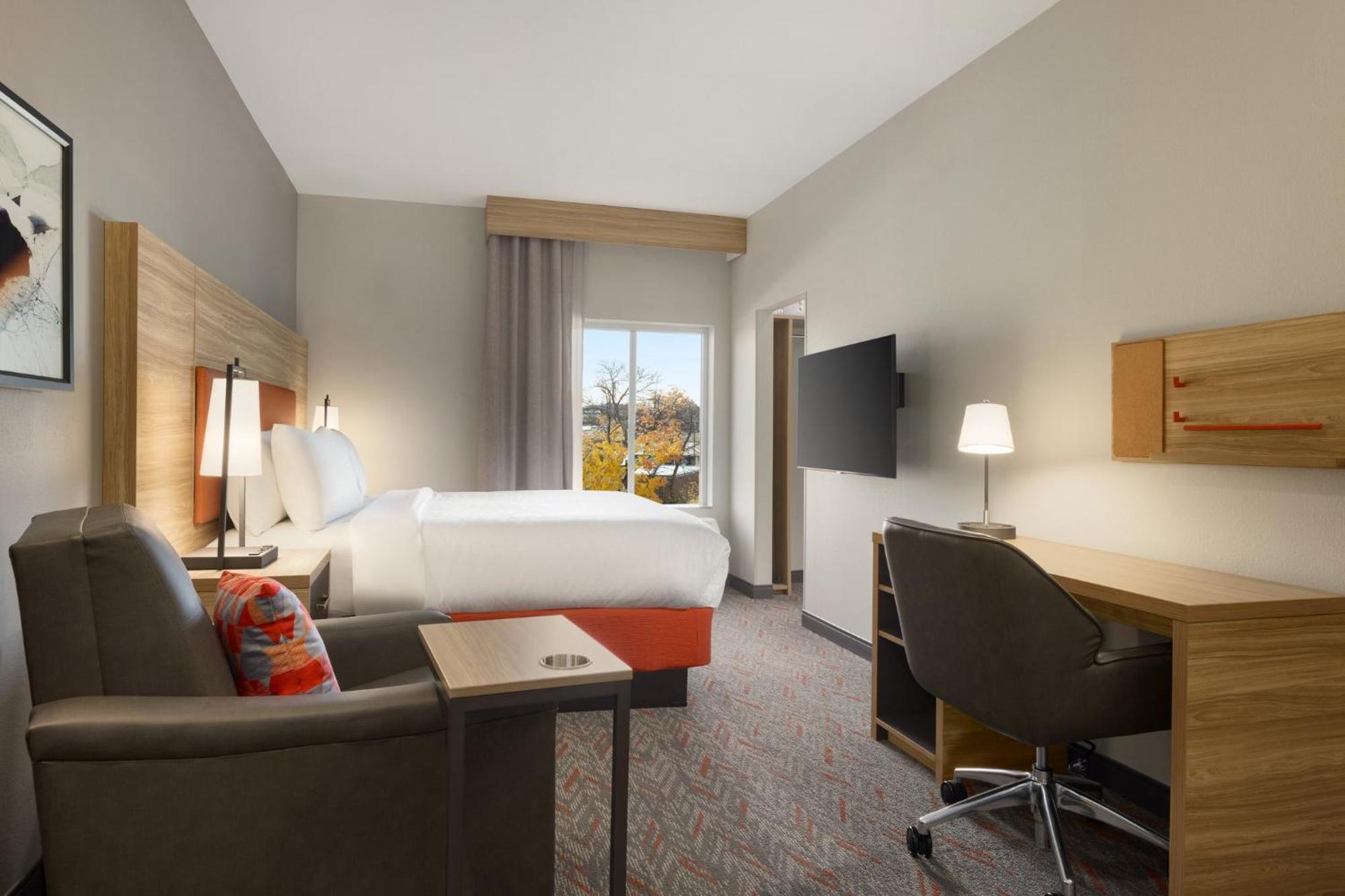 Candlewood Suites Pecos By Ihg Exterior photo